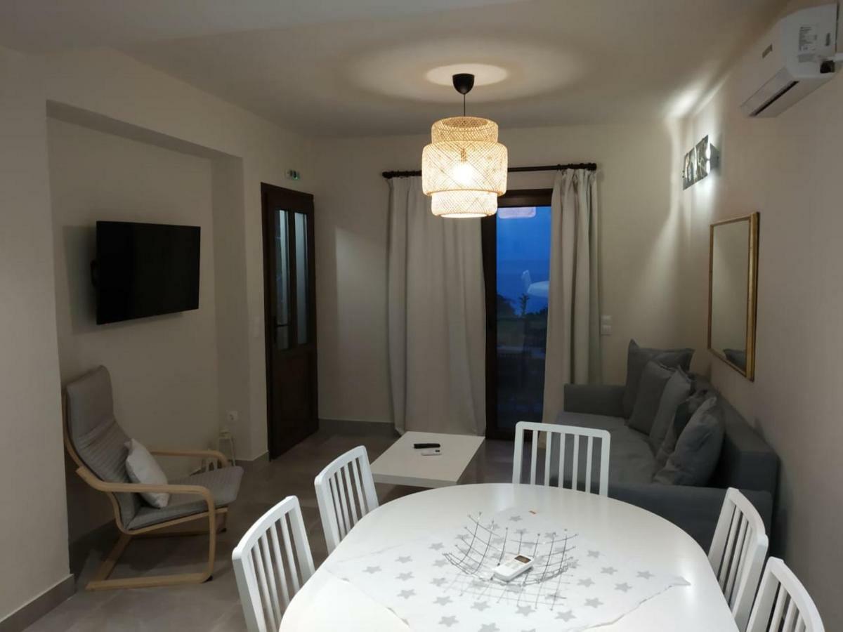 Isabel Artemis Apartment Chorefton Bagian luar foto