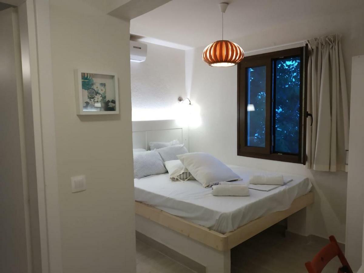 Isabel Artemis Apartment Chorefton Bagian luar foto